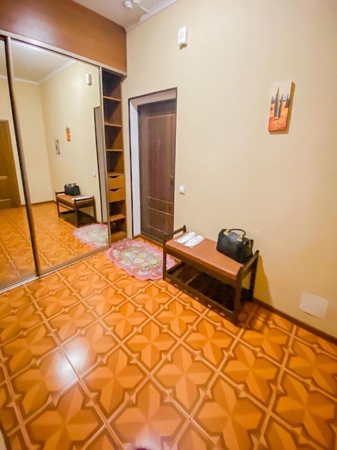 Апартаменты Rent 2 Min Metro Chernihivska Киев