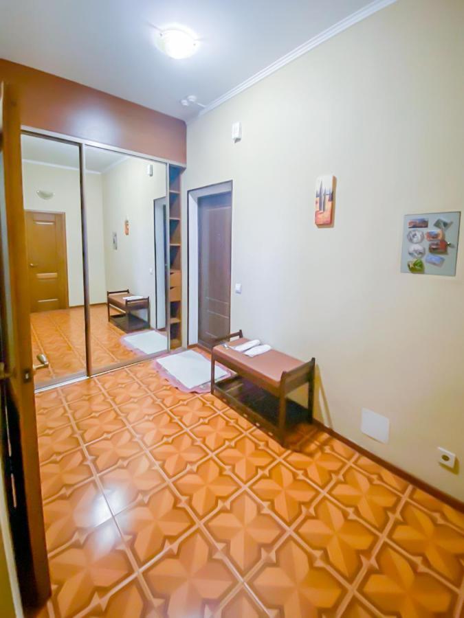 Апартаменты Rent 2 Min Metro Chernihivska Киев