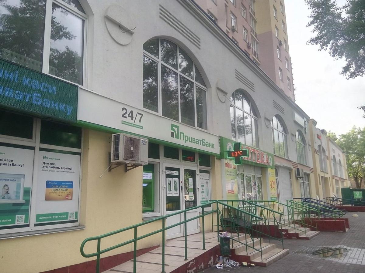 Апартаменты Rent 2 Min Metro Chernihivska *