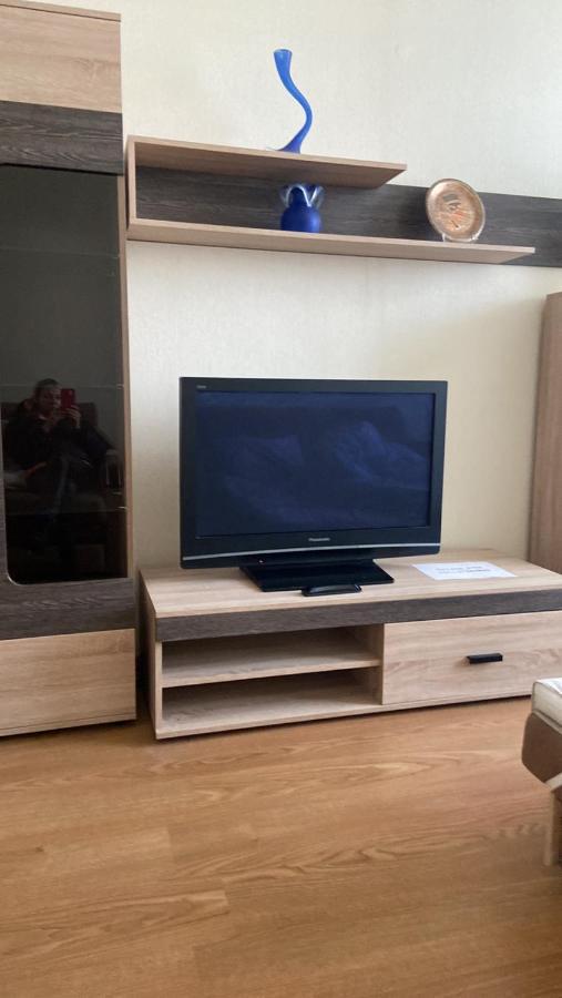 Rent 2 Min Metro Chernihivska Апартаменты *